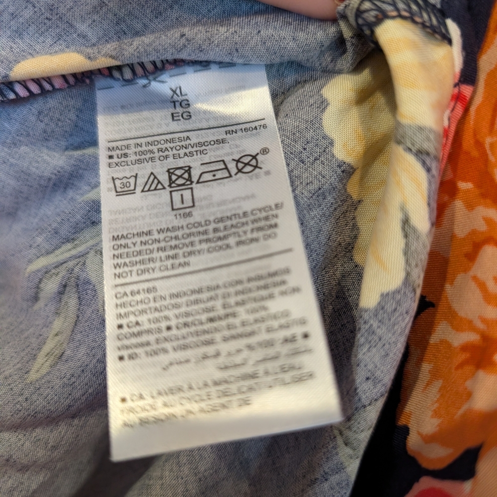 Old Navy Navy Floral Mini Dress - Picture 10 of 10